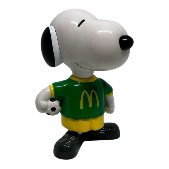 McDonald’s Peanuts Snoopy World Tour Happy Meal Toy Brazil - Picture 1 of 7